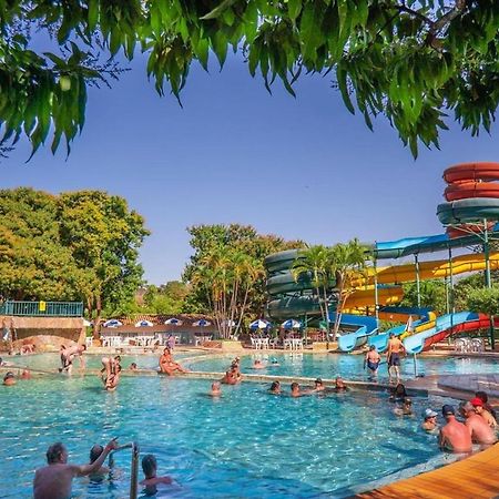 Diroma Resort Internacional Incluso 1 Acesso Ao Acqua Park Vulcao Caldas Novas Eksteriør bilde